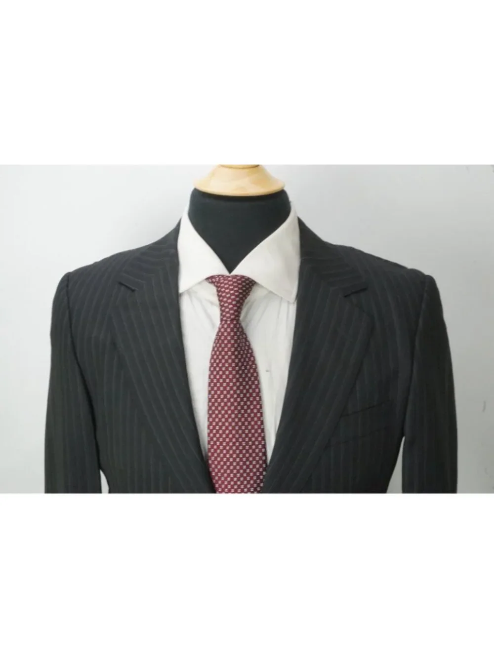 Gucci Black Striped 100% Wool 2 Pc Suit Jacket Pants 46 EU BRAND NEW